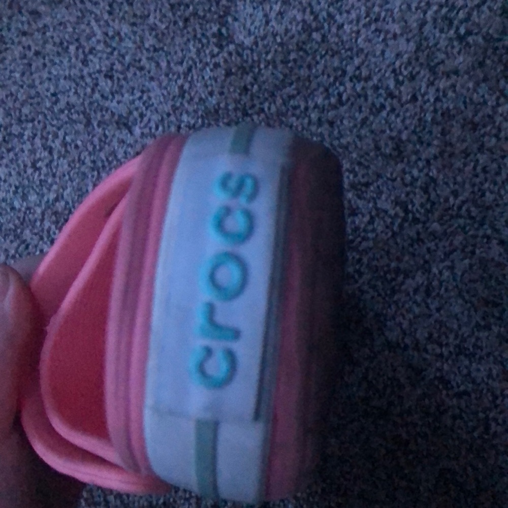 Pink crocs - Picture 4 of 4